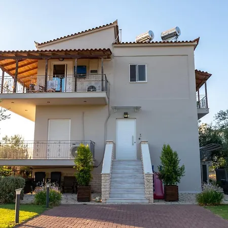 Holiday home Kostas House