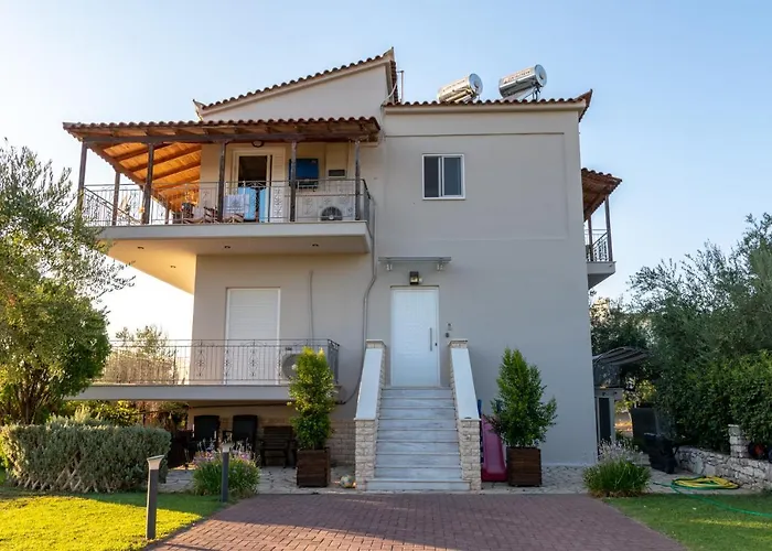 Nyaraló Kostas House