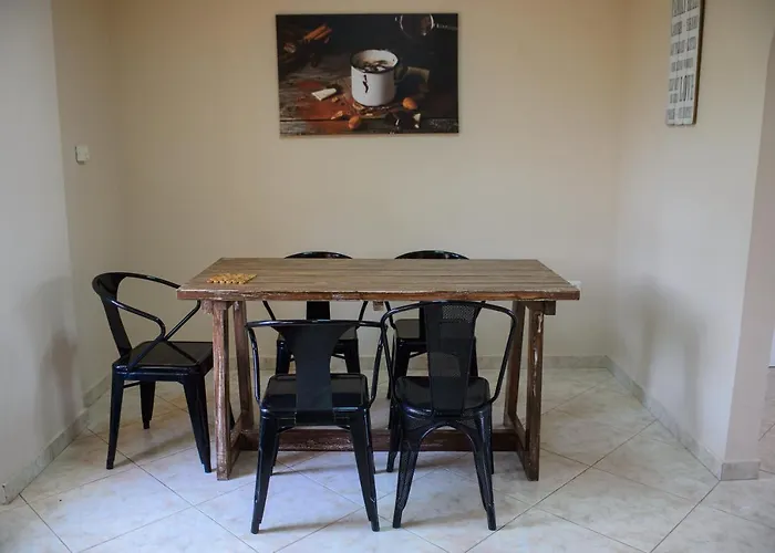 Nyaraló Kostas House Faraí